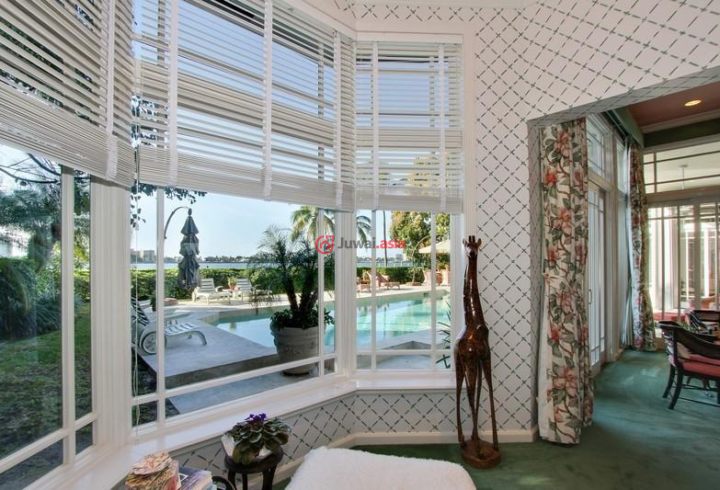 美国佛罗里达州棕榈滩5卧6卫曾经整修过的房