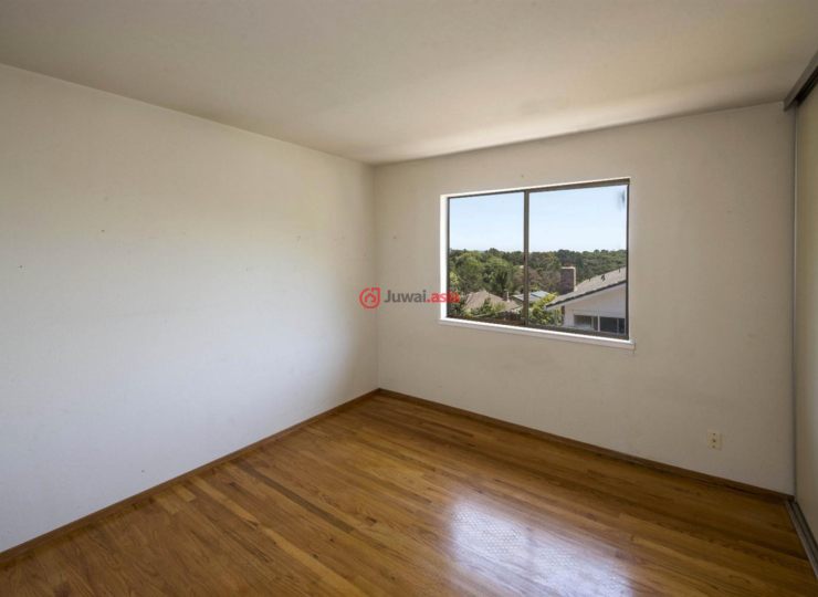 美国加州圣拉斐尔3卧3卫的房产USD 899,000