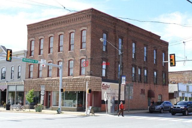 美国宾夕法尼亚州曼斯菲尔德总占地318平方米的商业地产