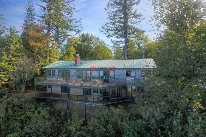 美国俄勒冈州corbett4卧4卫的房产